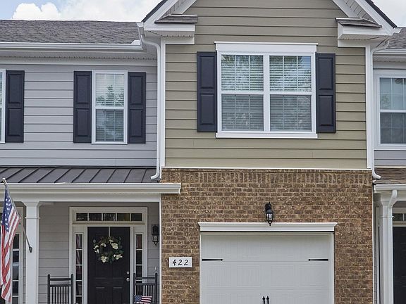 3rd image of 422 Manor Row