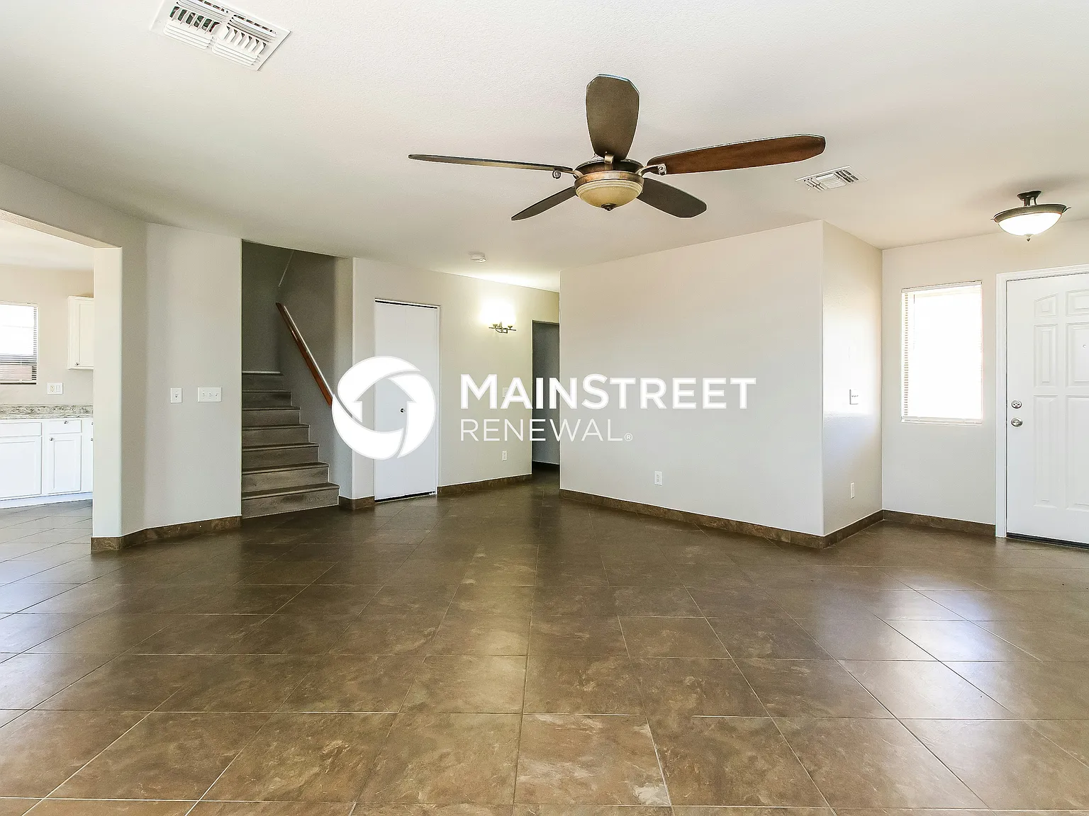 41889 W Sunland Dr — Photo 4