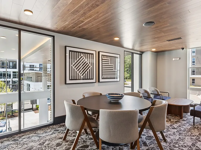 Aura Fifty4 — Photo 34