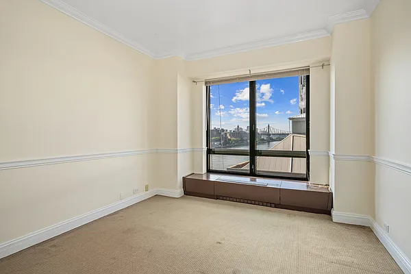 Sold by Douglas Elliman | media 22