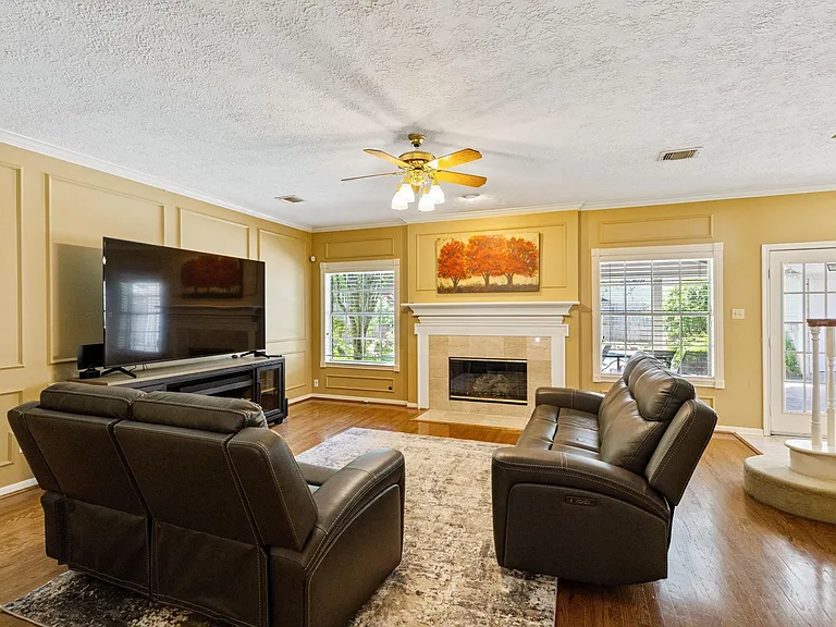 7435 River Garden Dr — Photo 10