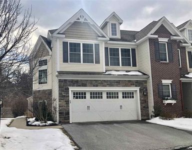 64 Andriana Ln, Albany, NY, 12204