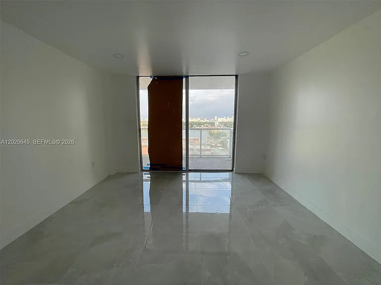 1351 NE Miami Gardens Dr #1202E — Photo 11