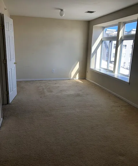 112 Beach Way — Photo 1