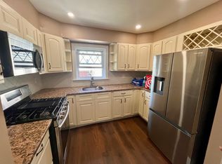 2884 Middletown Rd #2, Bronx, NY 10461