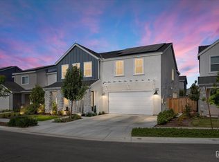 3310 Spruce Park Way, Shafter, CA 93263