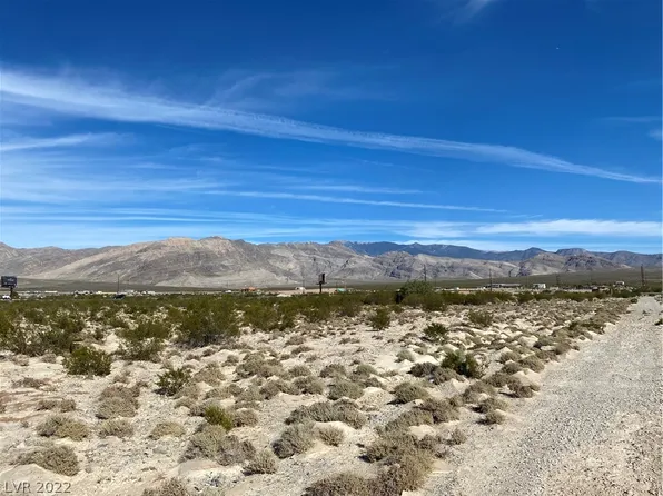 5711 Dalton St, Pahrump, NV 89048