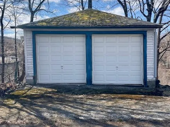 1814 Roselynn St, Scranton, PA 18510