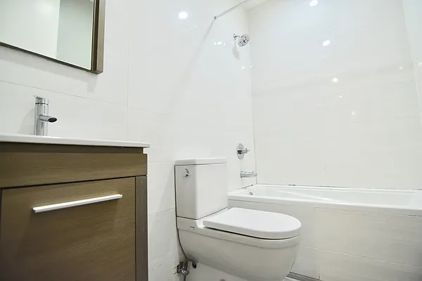 Rented by Bohemia Realty Group | media 31