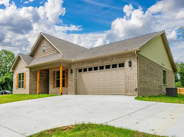 309 N 26th St, Arkadelphia, AR 71923