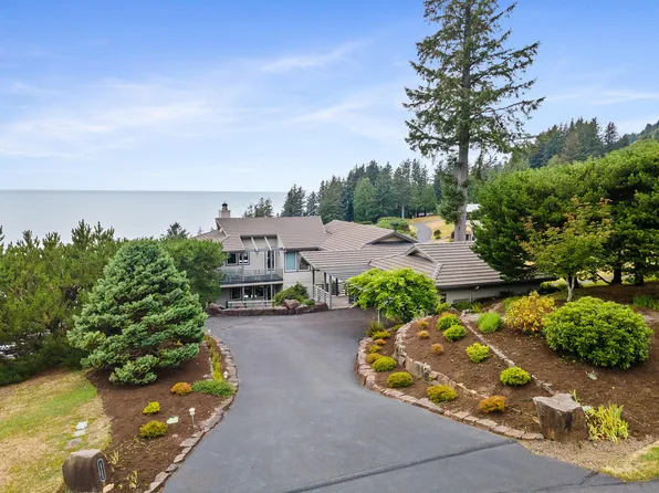 8720 Braeridge Dr, Nehalem, OR 97131