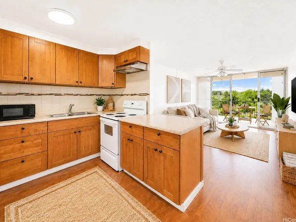 95061 Waikalani Dr #D706, Mililani, HI 96789