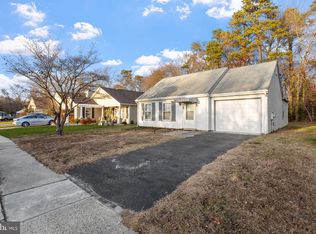 29 Scarborough Way, Southampton, NJ 08088