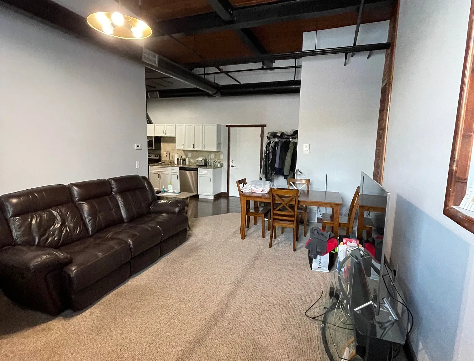 2 bed, $2,000 — Photo 4