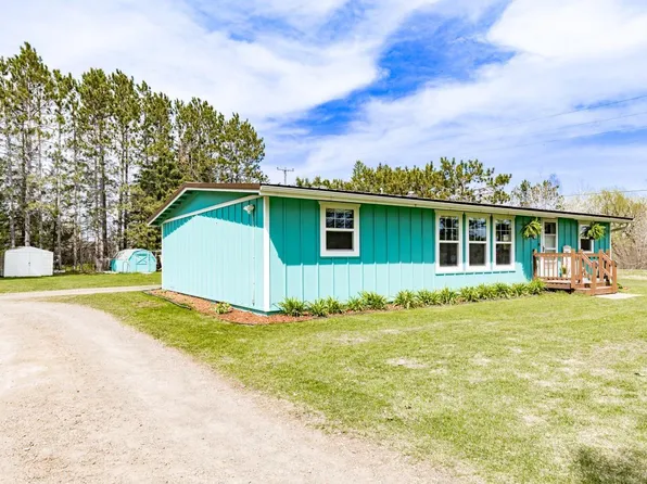 1 Ridge Rd, Esko, MN 55733