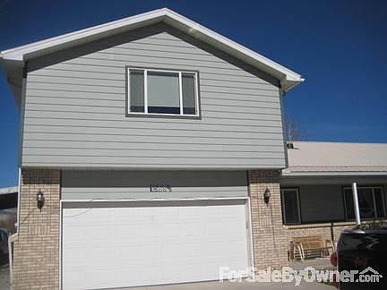 house #1
						:
						front view with bonus room and garage