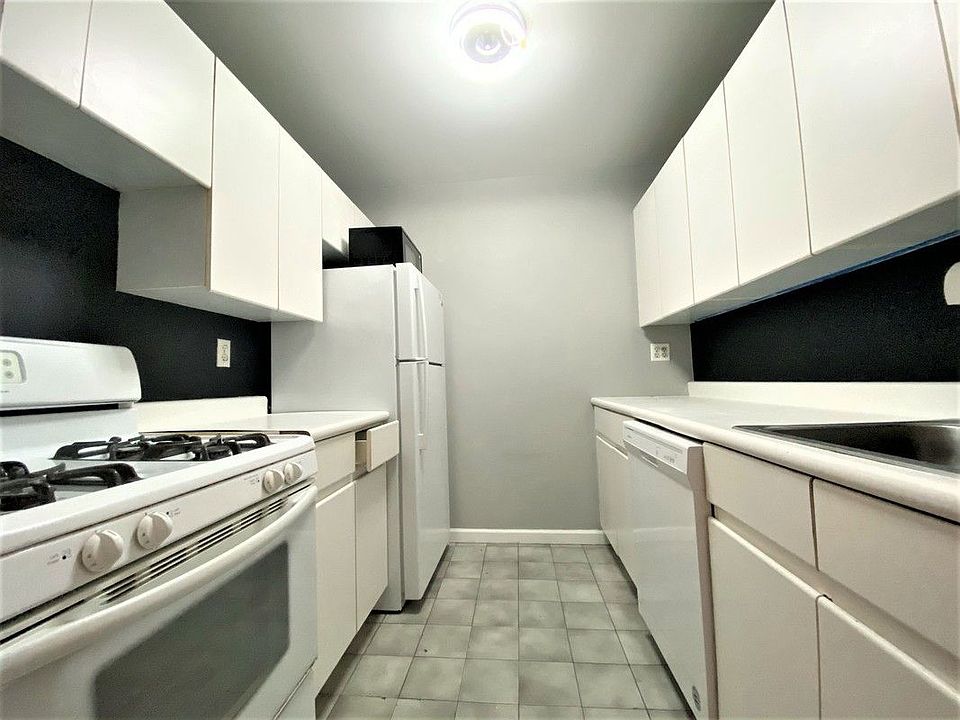 1st image of 173 Grand St #5F