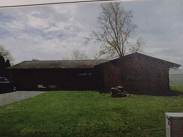 288 Sheffield Rd, Groveland, IL 61535