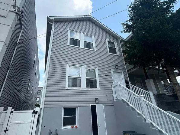 189 12th Ave, Paterson, NJ 07501