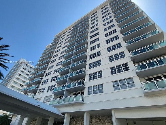 3rd image of 6917 Collins Ave APT 606