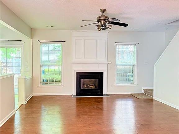 5th image of 2787 Ashleigh Ln