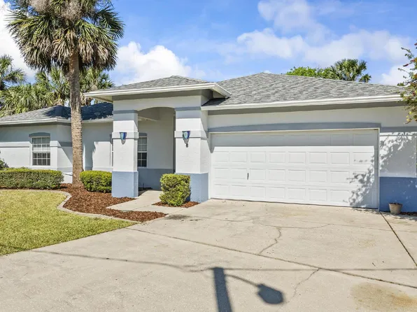 6 Center Pl, Palm Coast, FL 32137