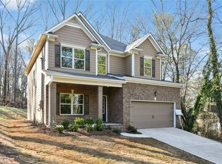 2396 Black Oak Dr, Marietta, GA 30066