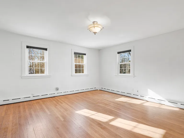 1146 North Ave #1 — Photo 45