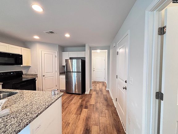 5th image of 531 Moresby Way