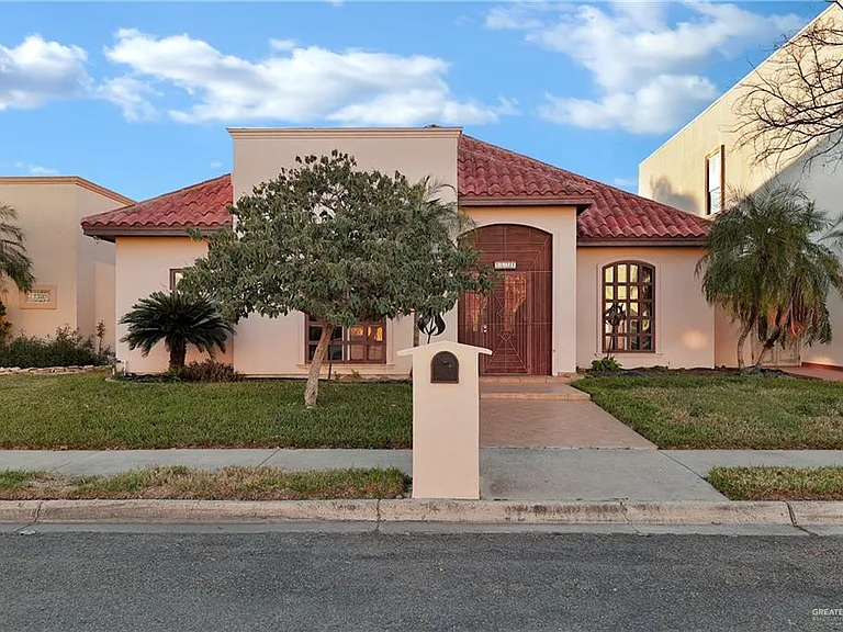 2621 Easy St — Photo 1