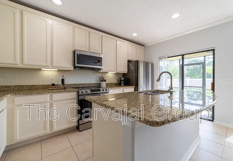 2210 Seven Oaks Dr — Photo 19