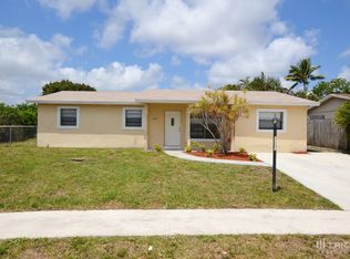 5785 Barbados Way W, West Palm Beach, FL 33407