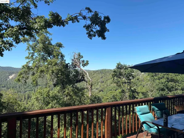 16986 Oaktree Ln, Sonora, CA 95370