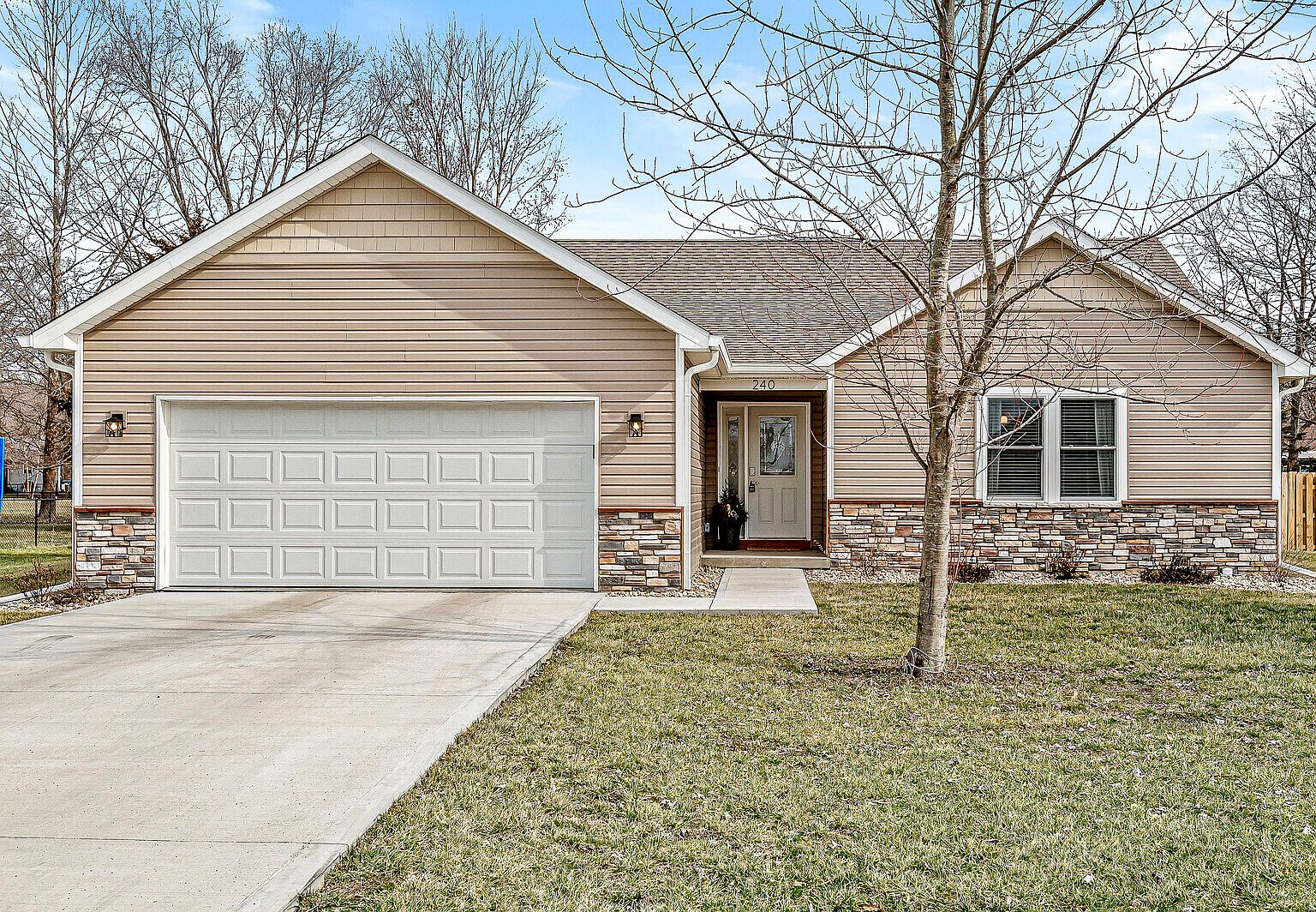 240 Lincoln Hls, Coatesville, IN 46121 Zillow