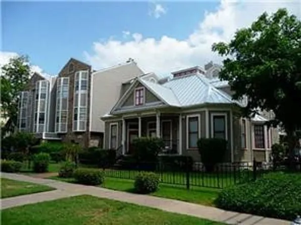 915 W 23rd St APT 105, Austin, TX 78705