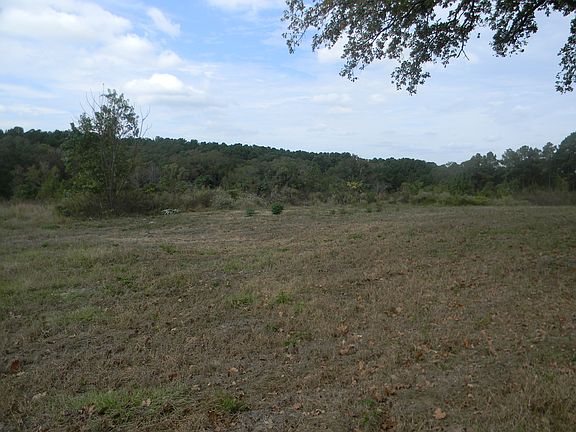 2nd image of 3023 County Road 434