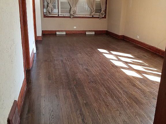 4th image of 11956 S Lafayette Ave