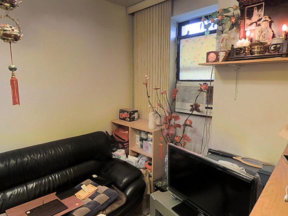 5th image of 167 Sands St APT 603