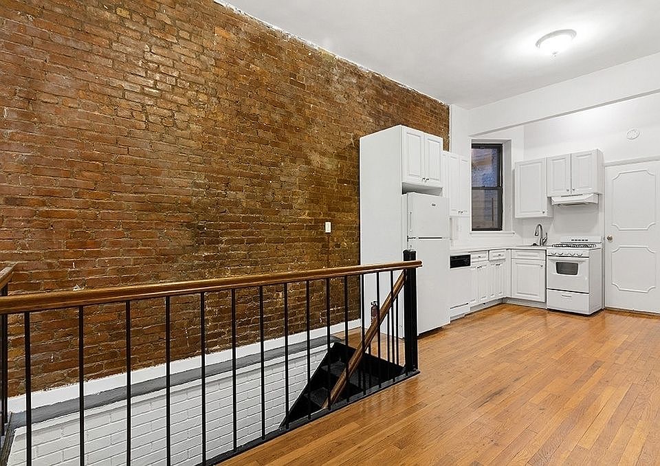 1st image of 510 E 82nd St APT 1D