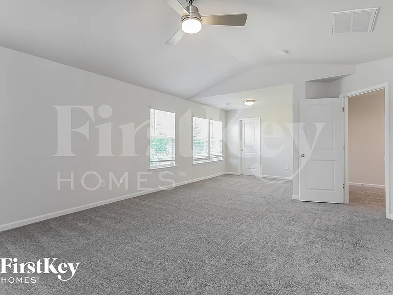 503 Carronade Ct — Photo 8