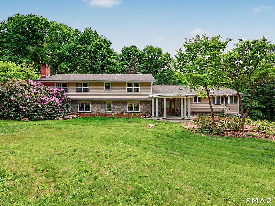 1st image of 16 Shady Lane