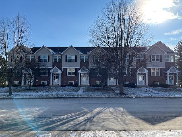 1st image of 1353 W Alder Creek Dr