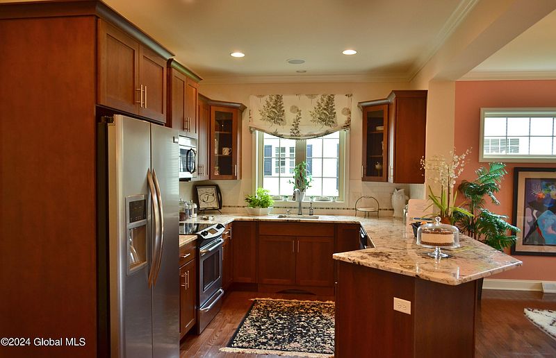5th image of 2 Anson Court