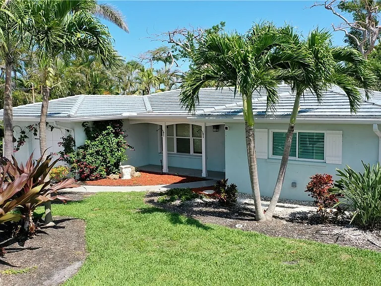 253 Bayshore Dr — Photo 7