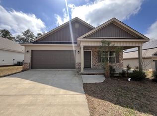 215 Lasso Dr, Warner Robins, GA 31088