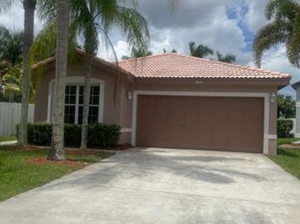 1968 SW 177th Ave