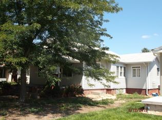 509 E 4th St, Mccook, NE 69001