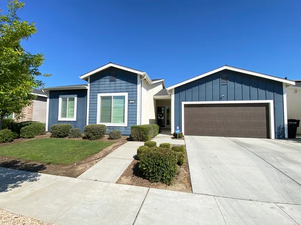 2404 W Bristol Ln, Hanford, CA 93230