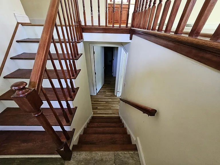 172 Country Hills Rd — Photo 12