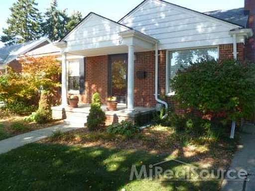 2nd image of 16767 Juliana Ave